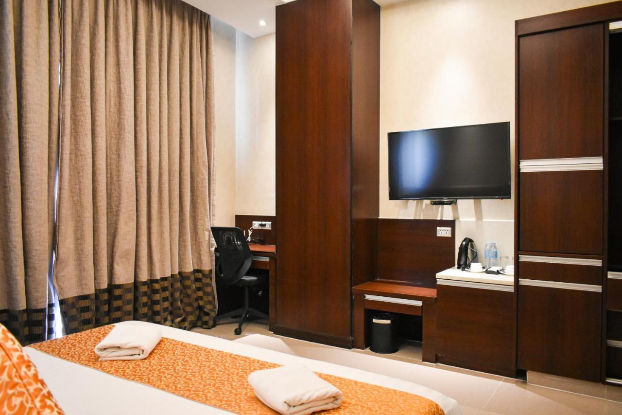 Mg Grand Hotel Olongapo Bagian luar foto